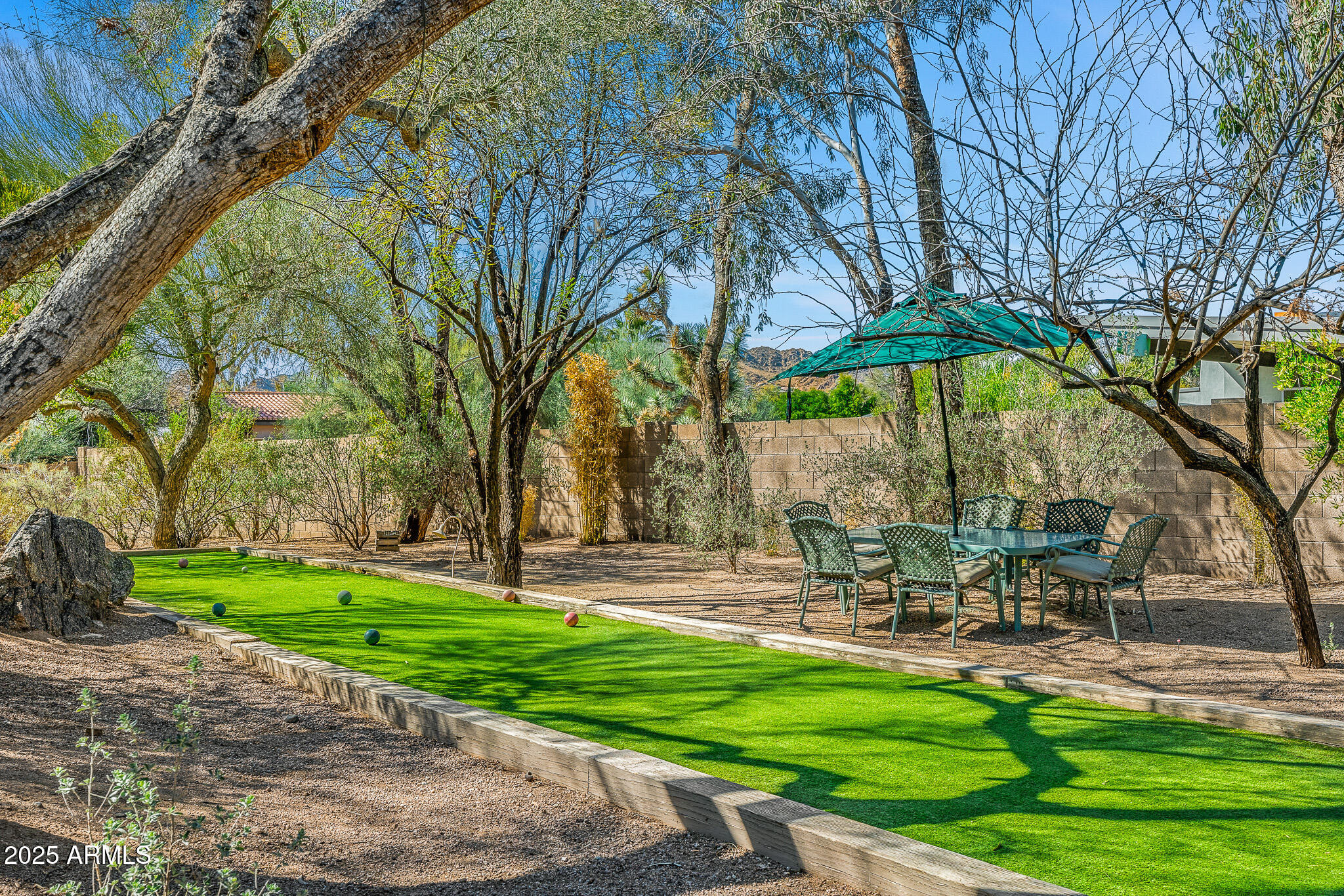 6301 N CAMELBACK MANOR Drive 5