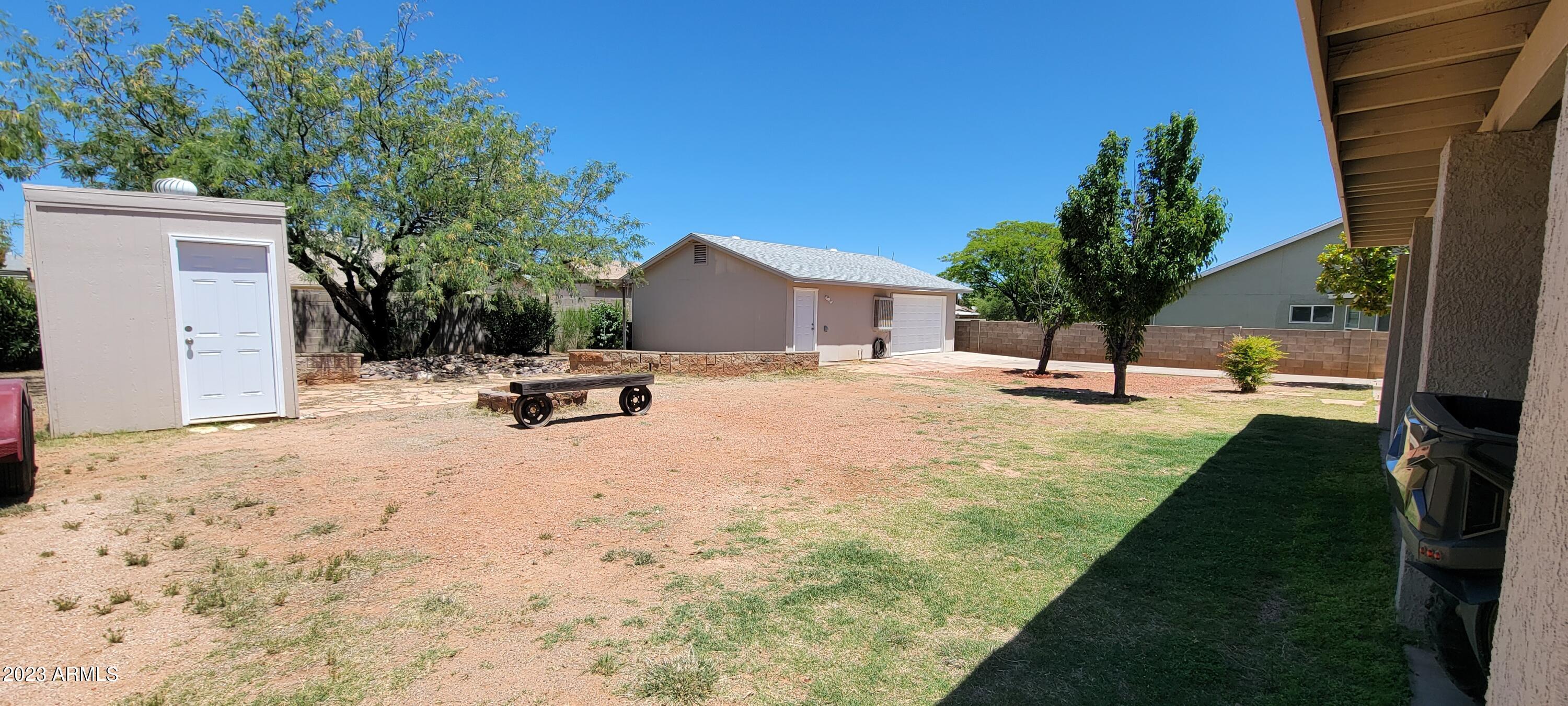TRACT UNIT 111 - Residential