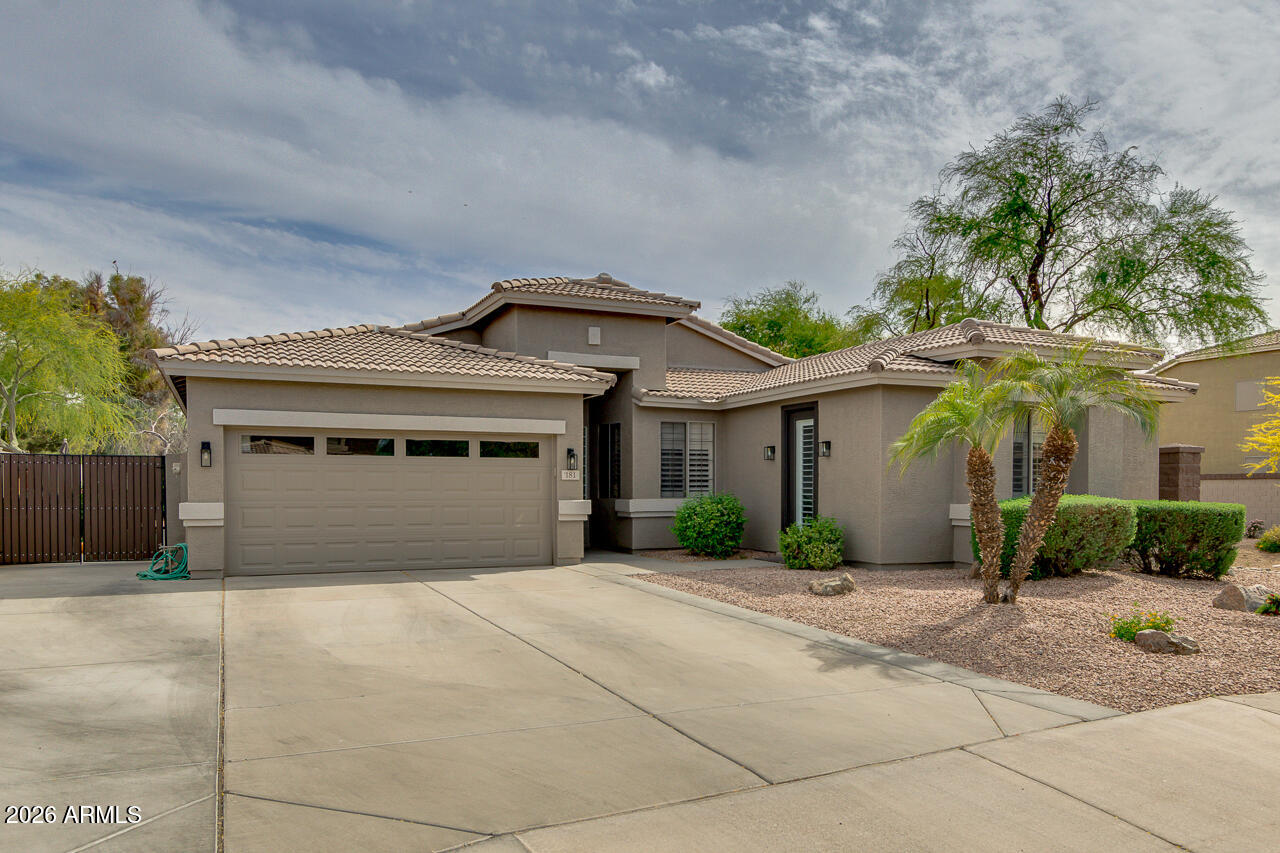 181 W BIRCHWOOD Place
