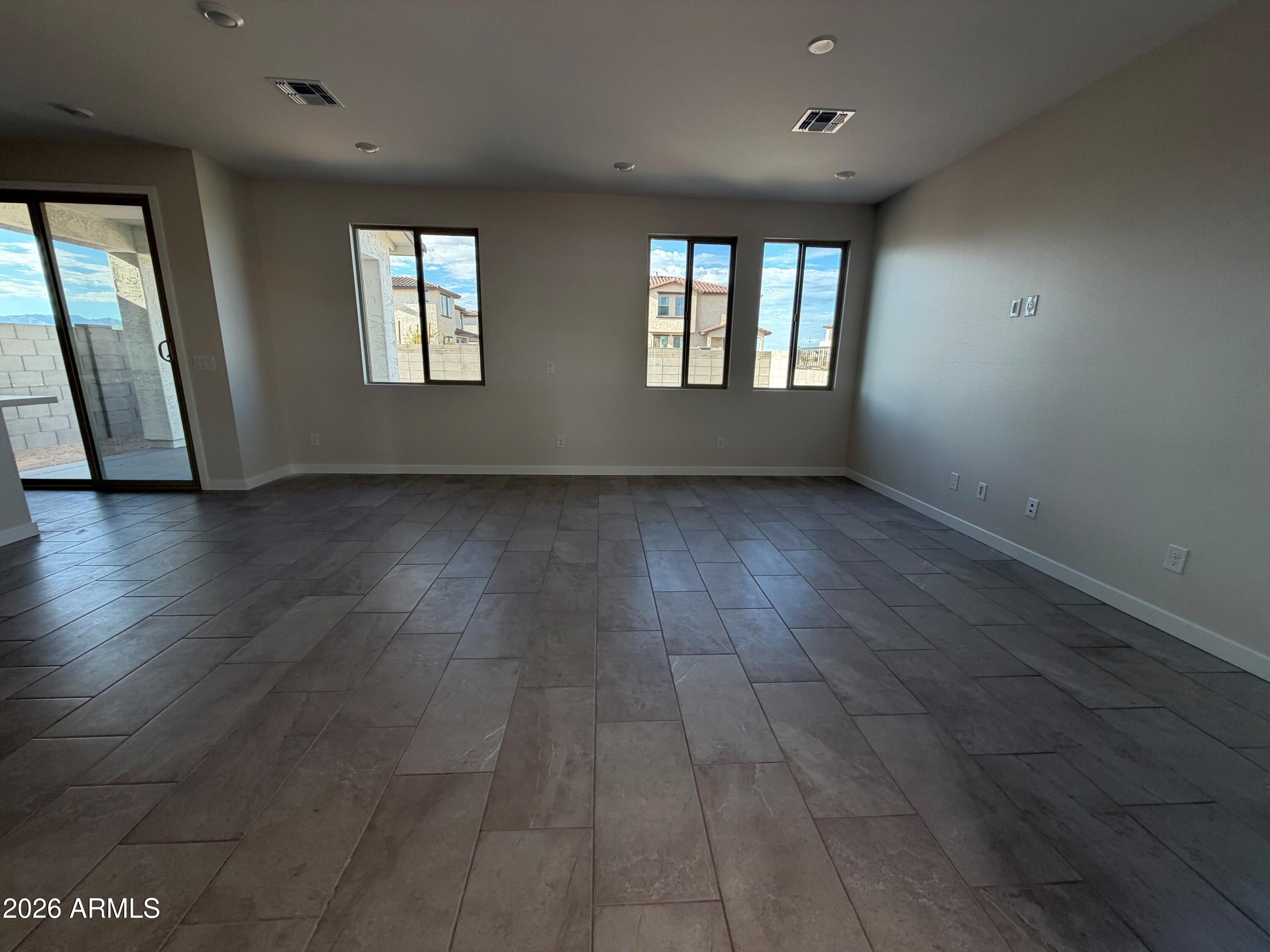 3135 S 180th Lane