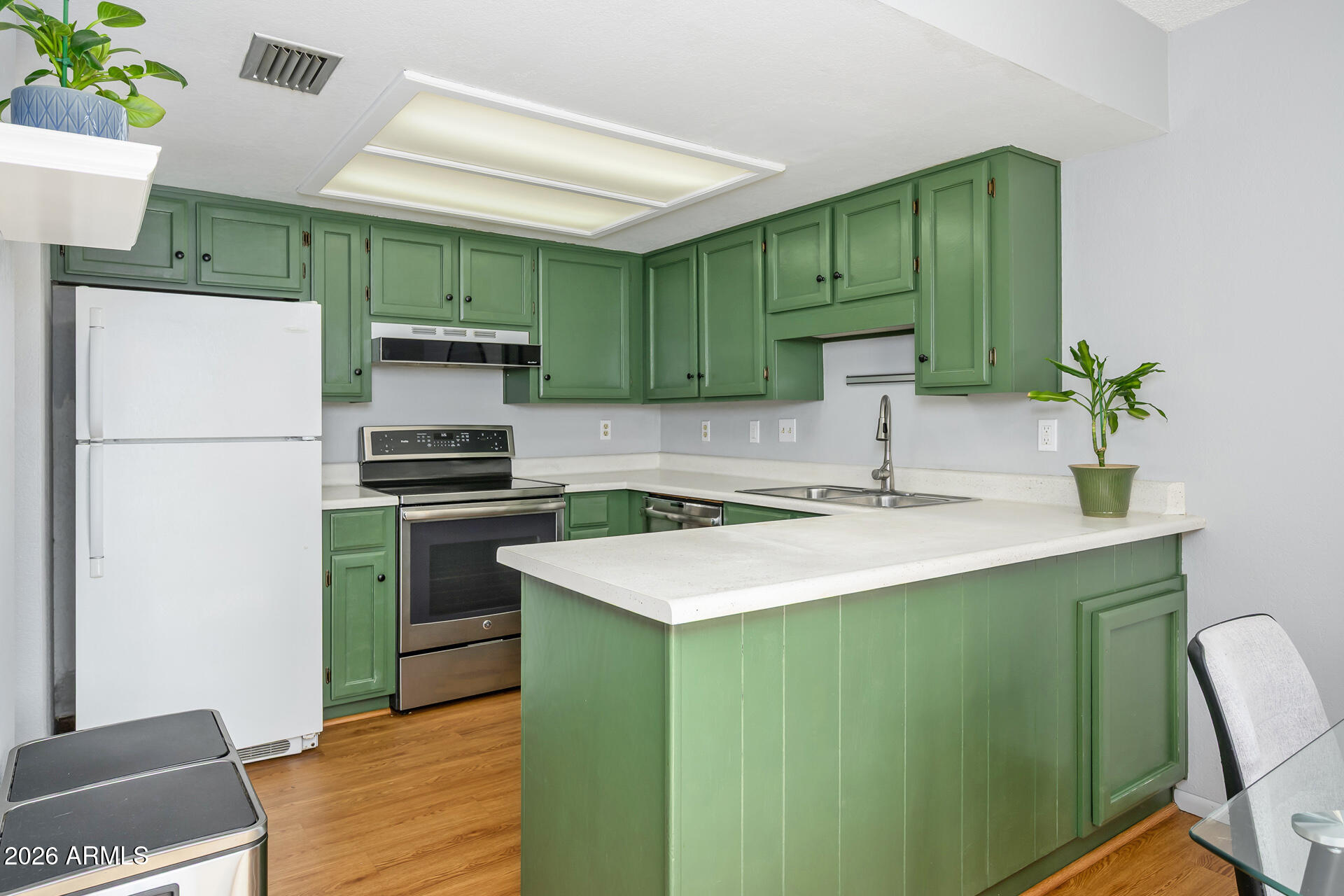 834 E FOUNTAIN Street 4