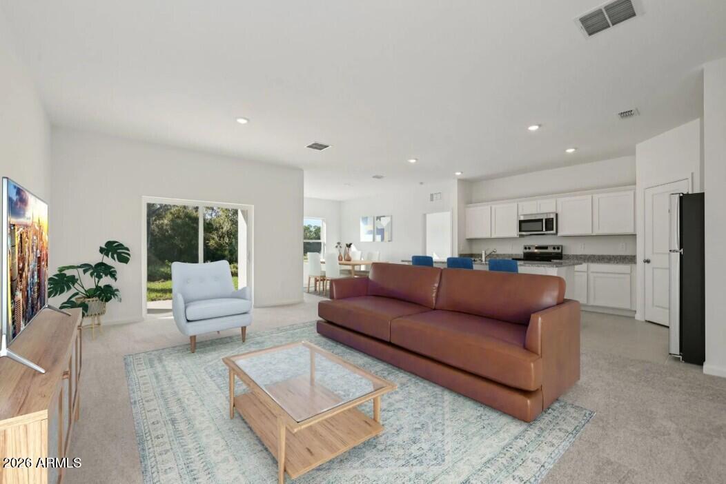 10086 W DEVONSHIRE Avenue