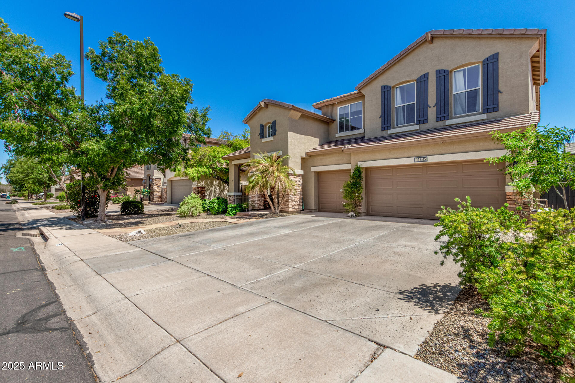 Homes for Sale in Queen Creek Arizona 4 1155 W BOSAL Drive