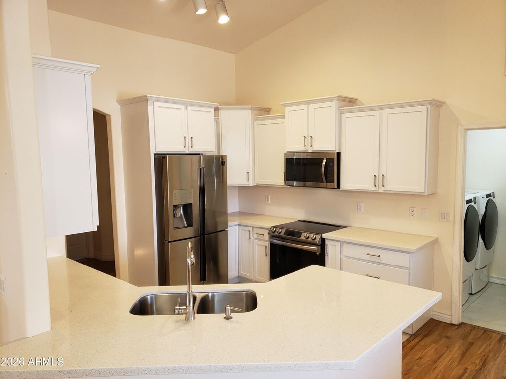 Photo of 678 W Fremont Drive, Tempe, AZ 85282 (MLS # 6990384)