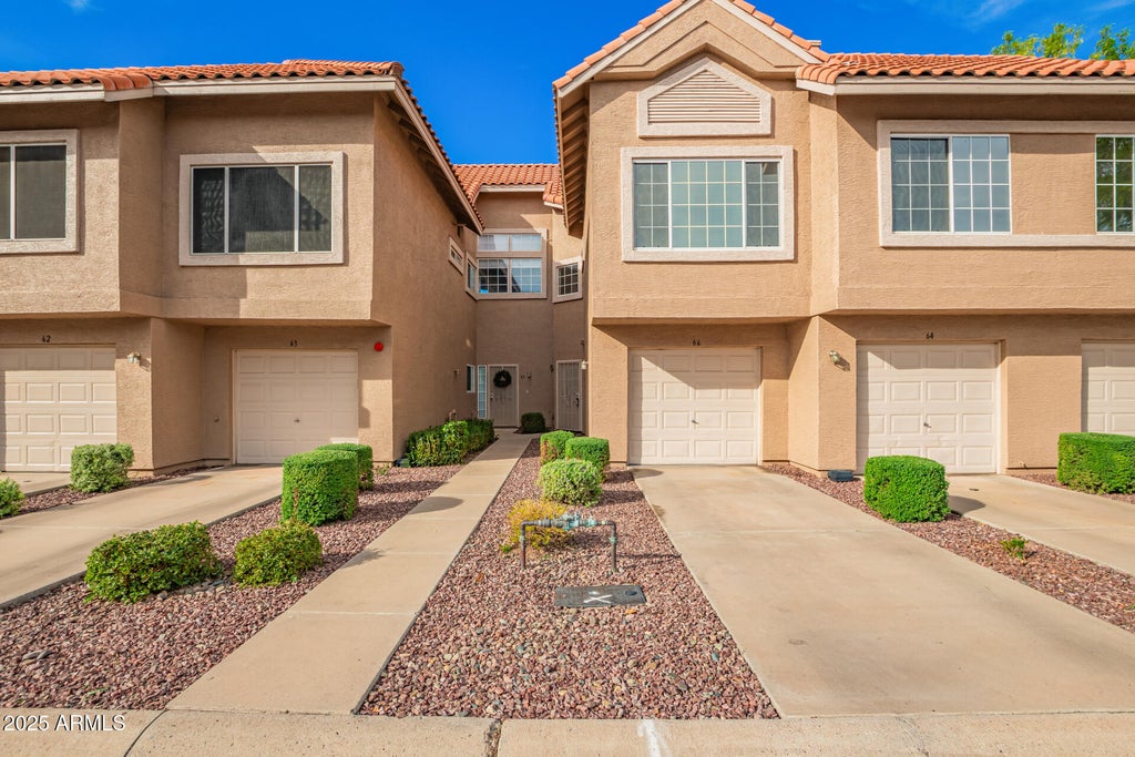Photo of 1633 E Lakeside Drive #66, Gilbert, AZ 85234 (MLS # 7073875)