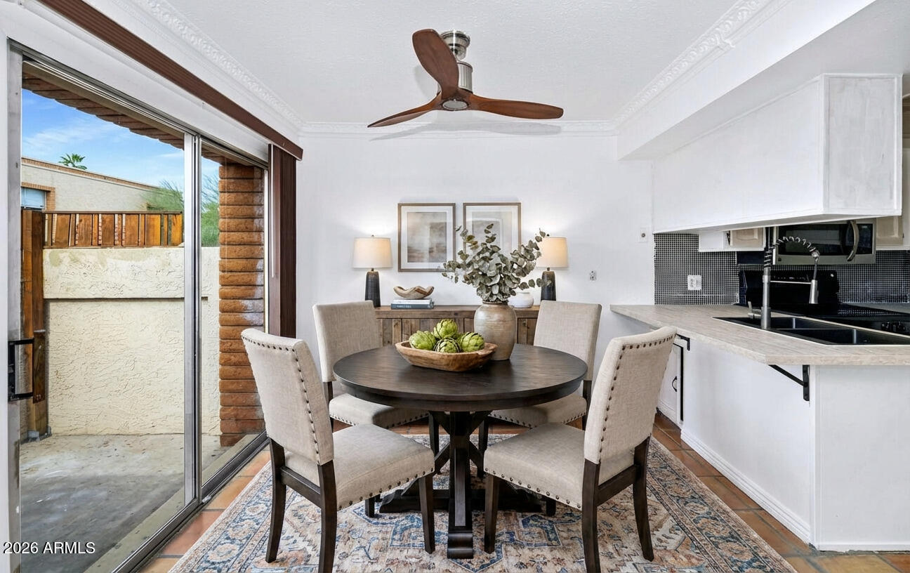 10411 N 11TH Avenue 11