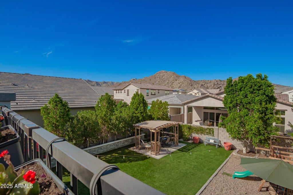 Photo of 21164 W Minnezona Avenue, Buckeye, AZ 85396 (MLS # 7091647)
