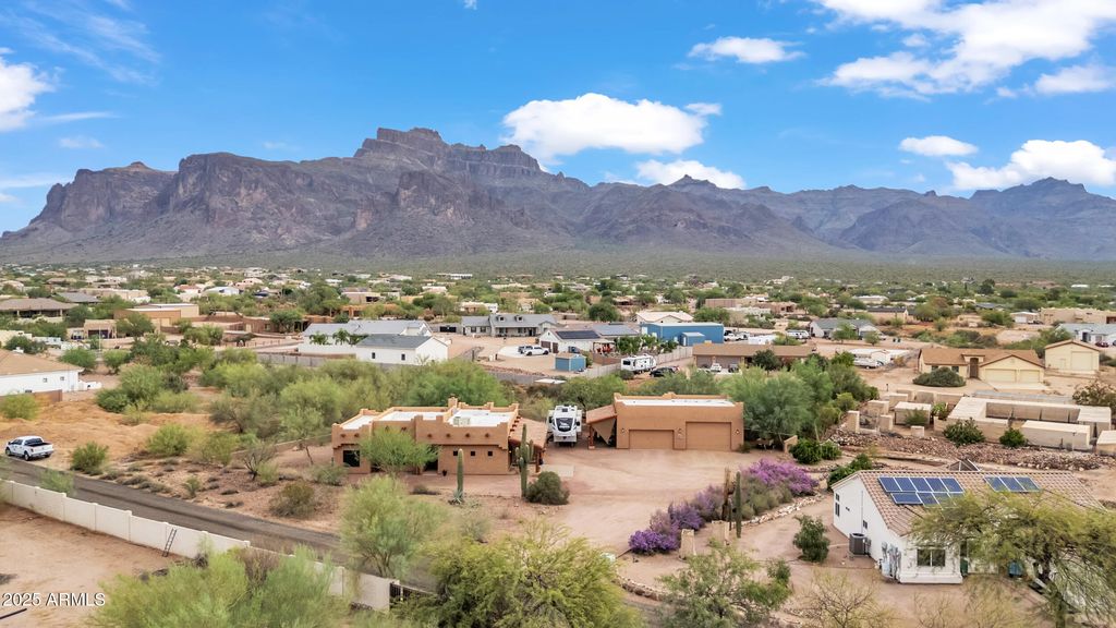 Photo of 613 S Val Vista Road, Apache Junction, AZ 85119 (MLS # 6932429)