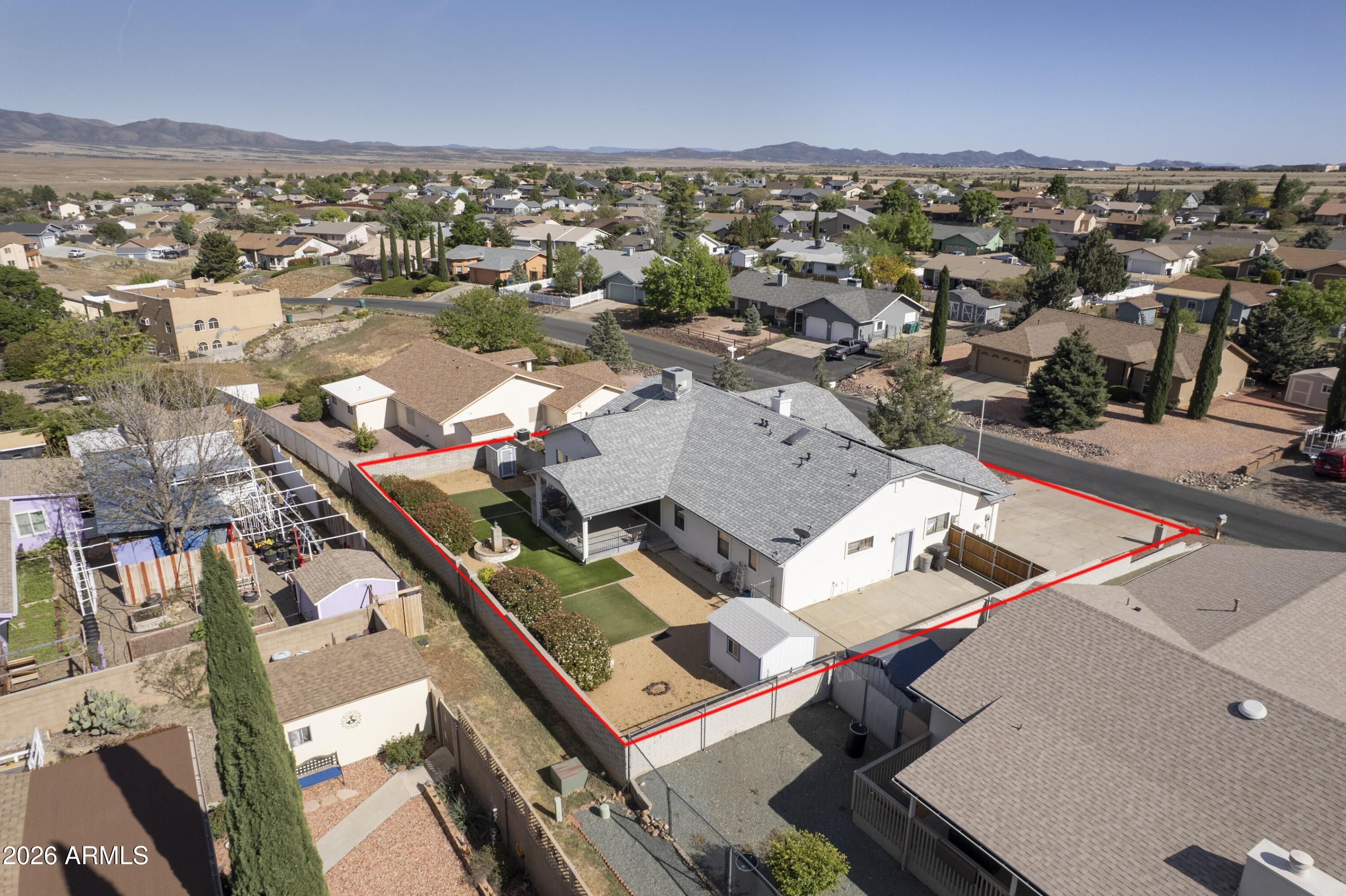 4212 N CYPRESS Circle