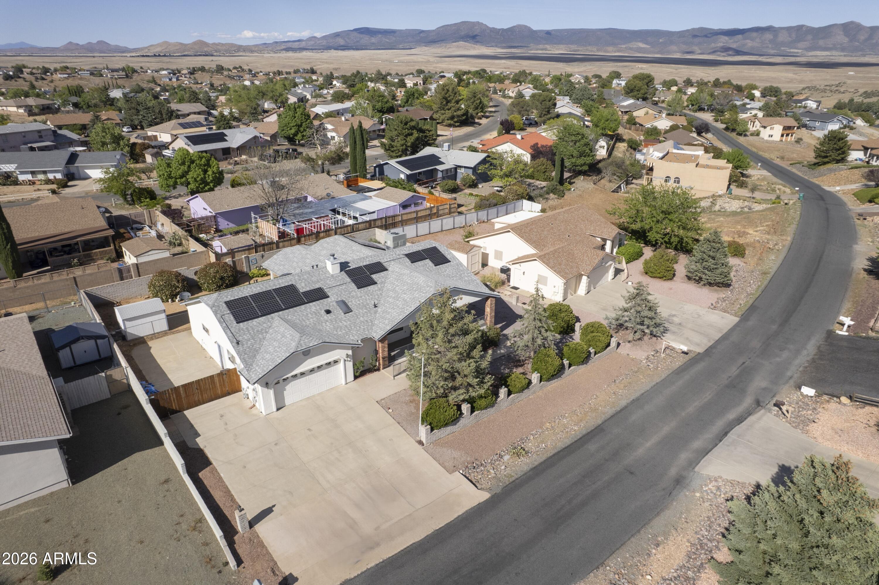 4212 N CYPRESS Circle