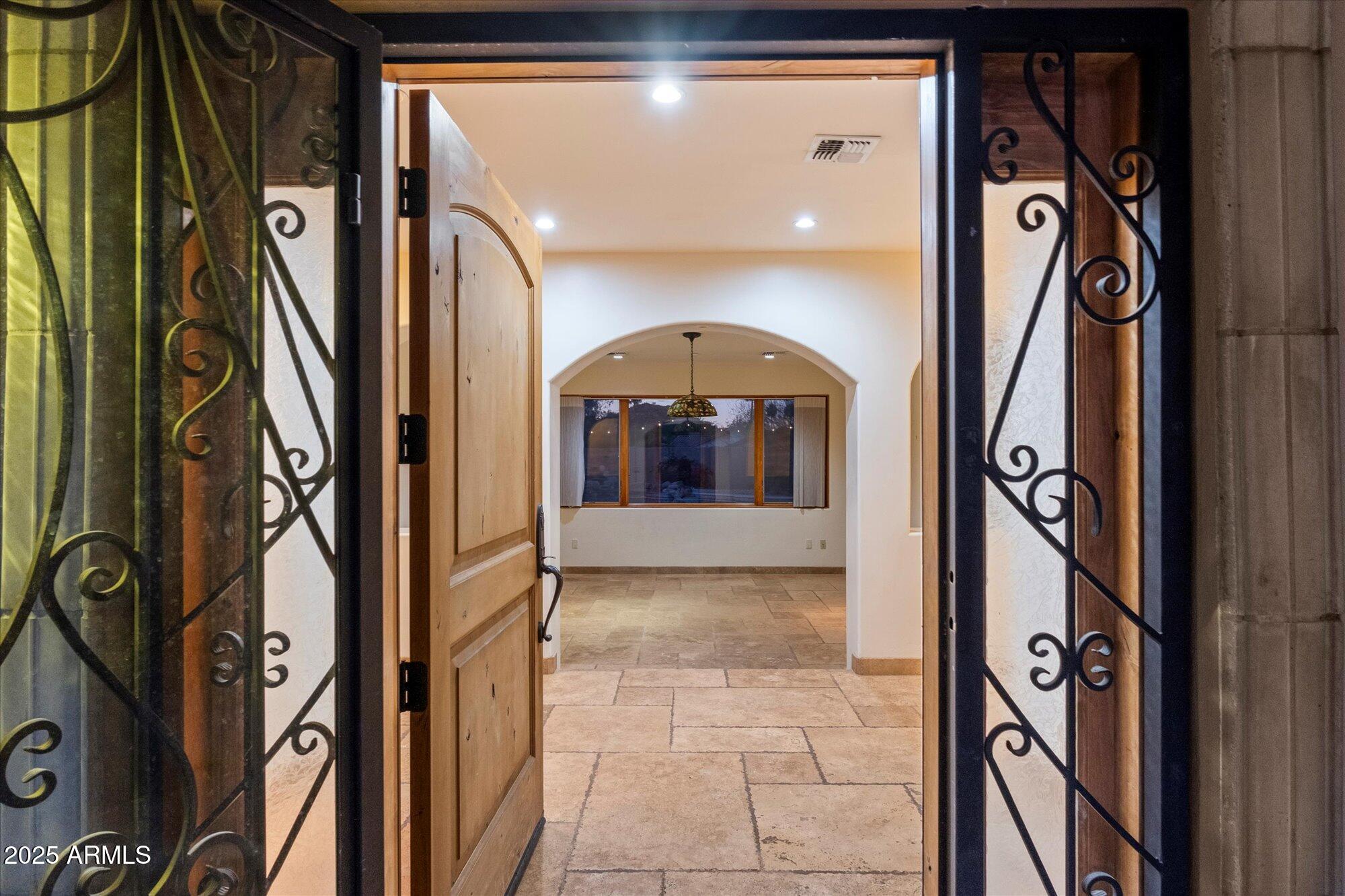 4744 E Foothill Drive