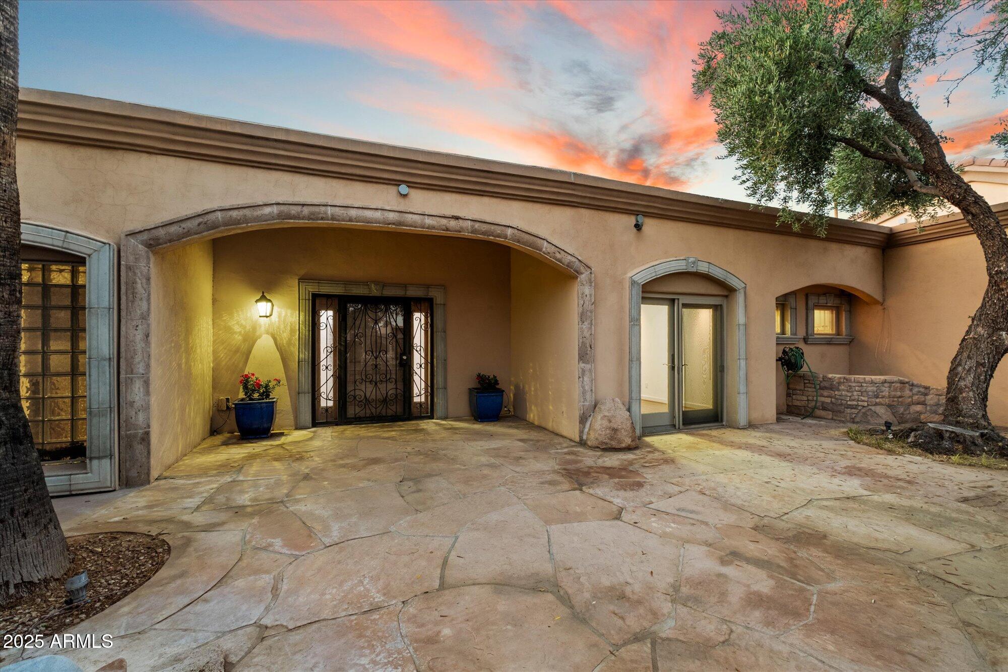 4744 E Foothill Drive