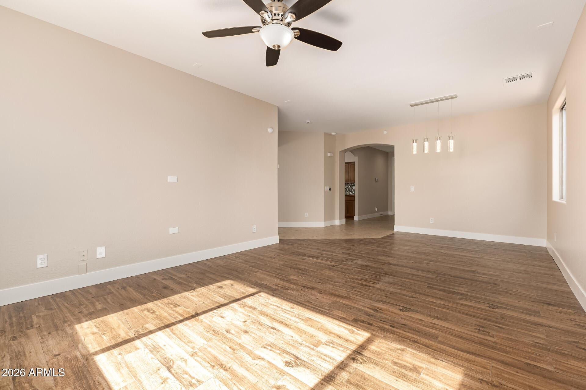 10625 E Knowles Avenue