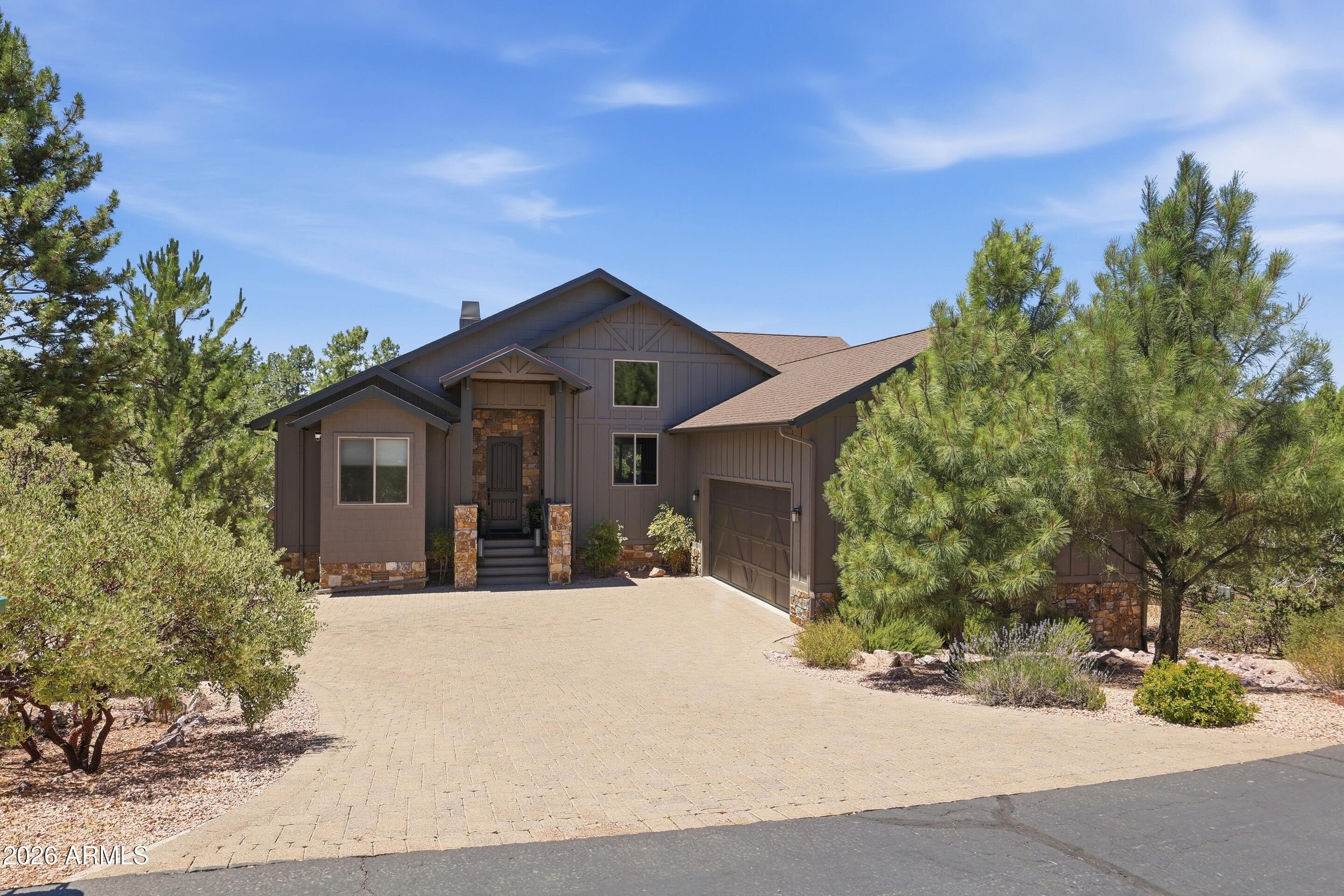 2405 E SCARLET BUGLER Circle