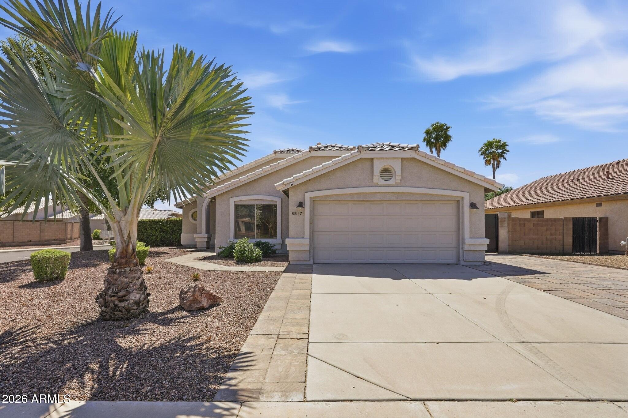 8817 W SALTER Drive