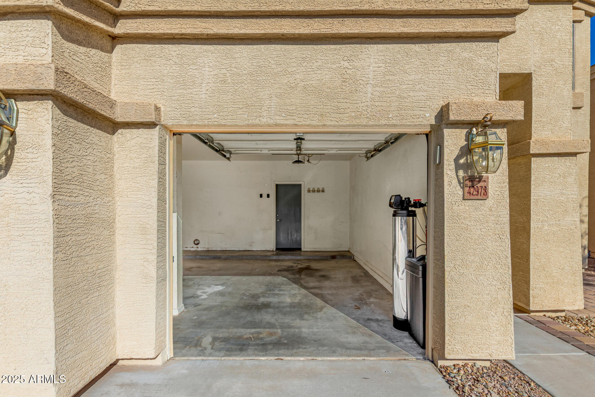 42978 W MAGNOLIA Road