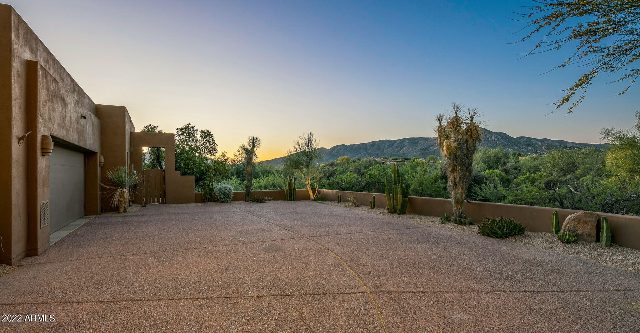 DESERT MOUNTAIN - Residential