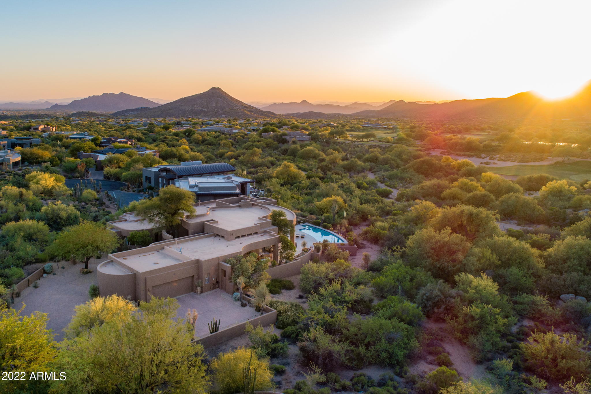 DESERT MOUNTAIN - Residential