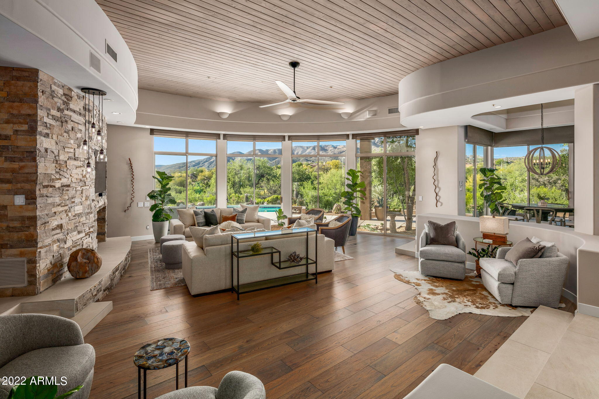 DESERT MOUNTAIN - Residential
