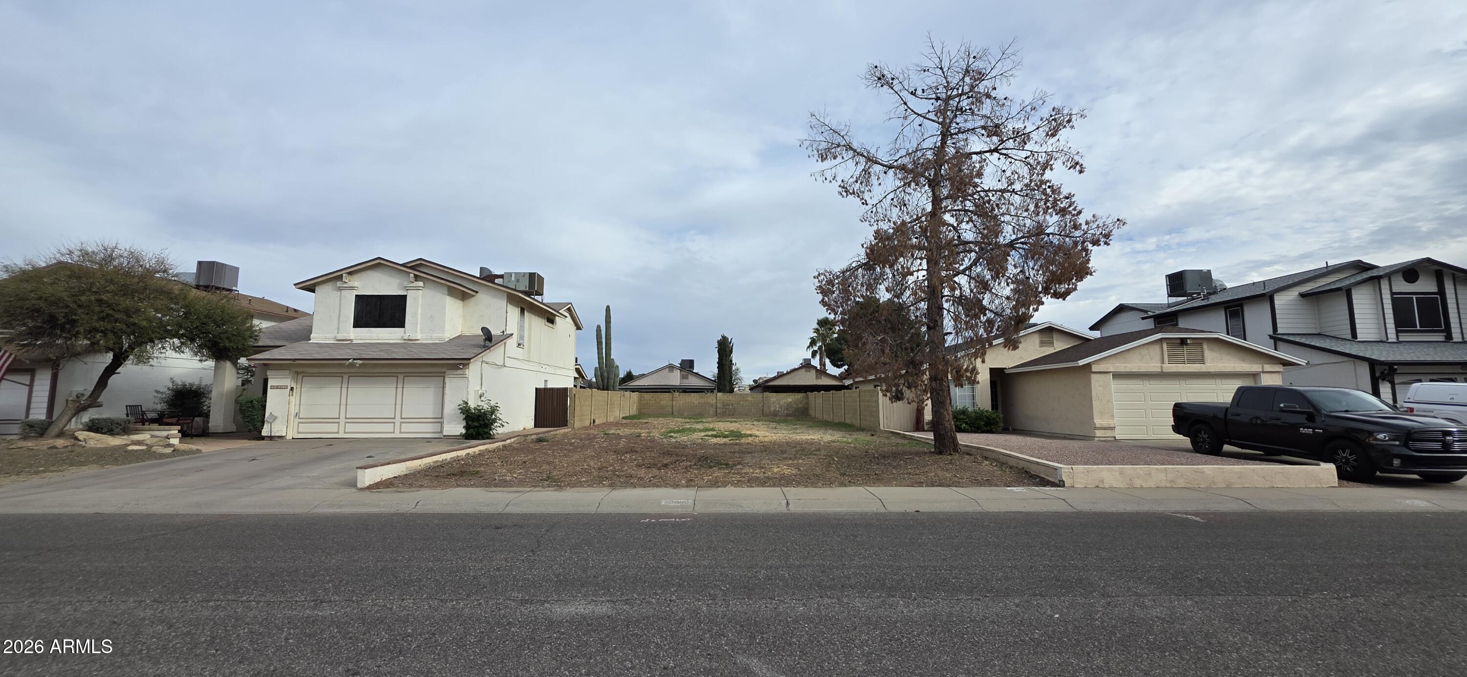 23809 N 38th Avenue 14