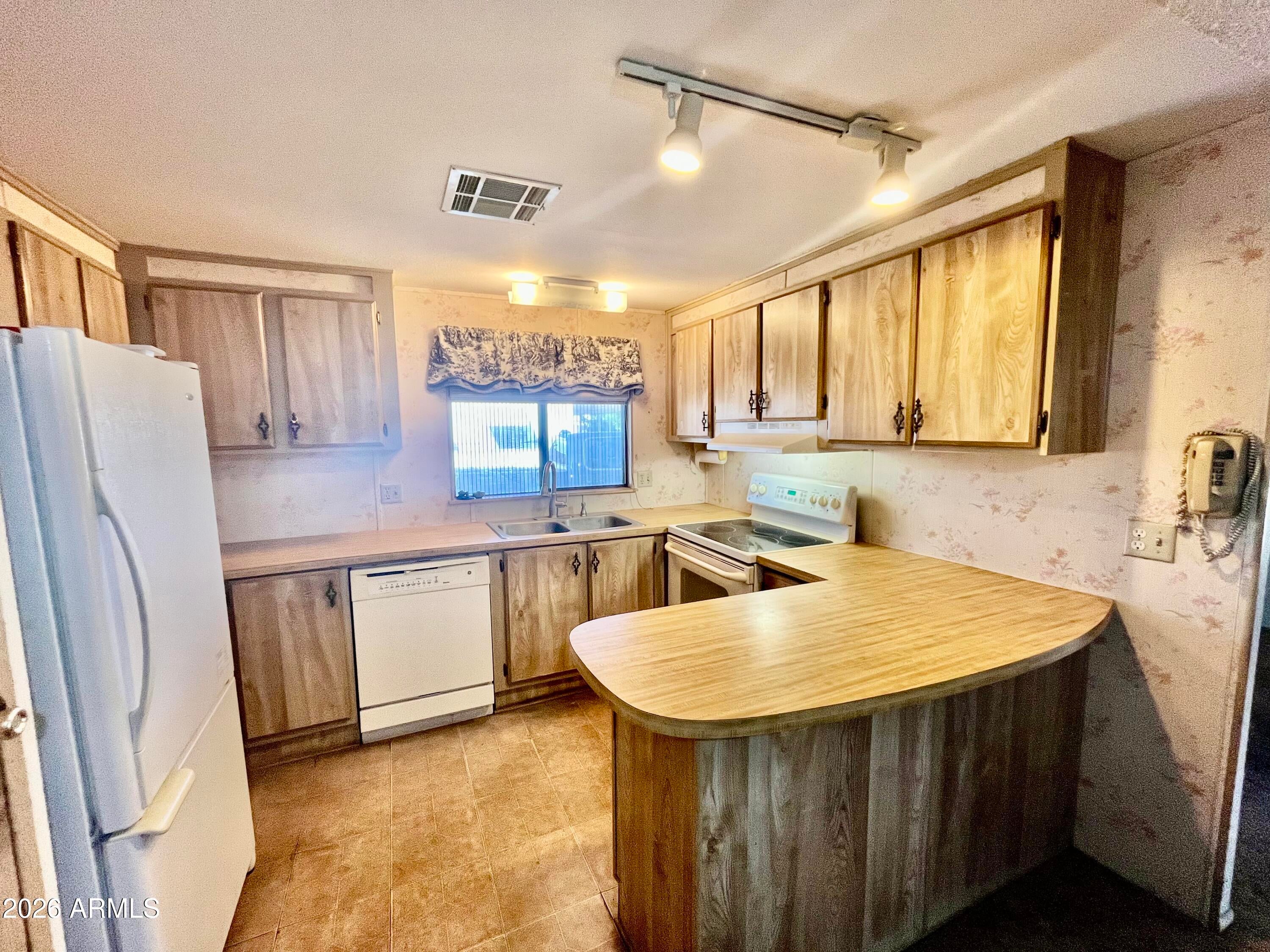 11596 W SIERRA DAWN Boulevard 163