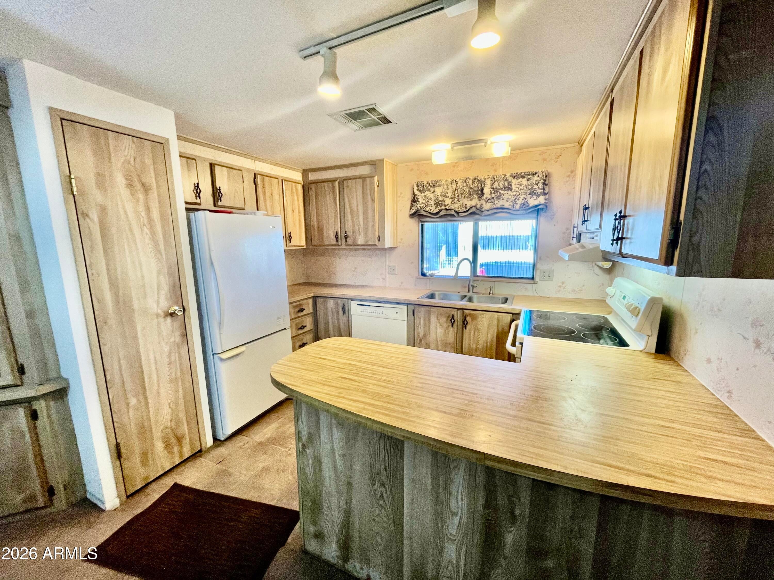 11596 W SIERRA DAWN Boulevard 163
