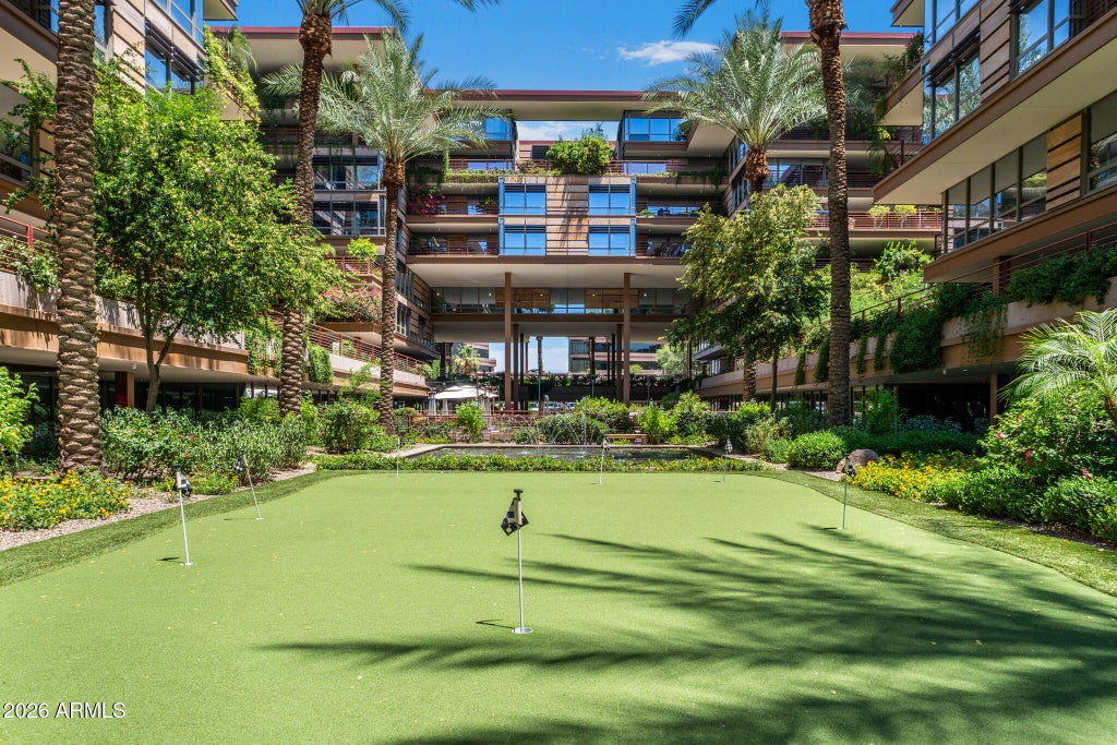 Photo of 7117 E Rancho Vista Drive #1004, Scottsdale, AZ 85251 (MLS # 7040575)