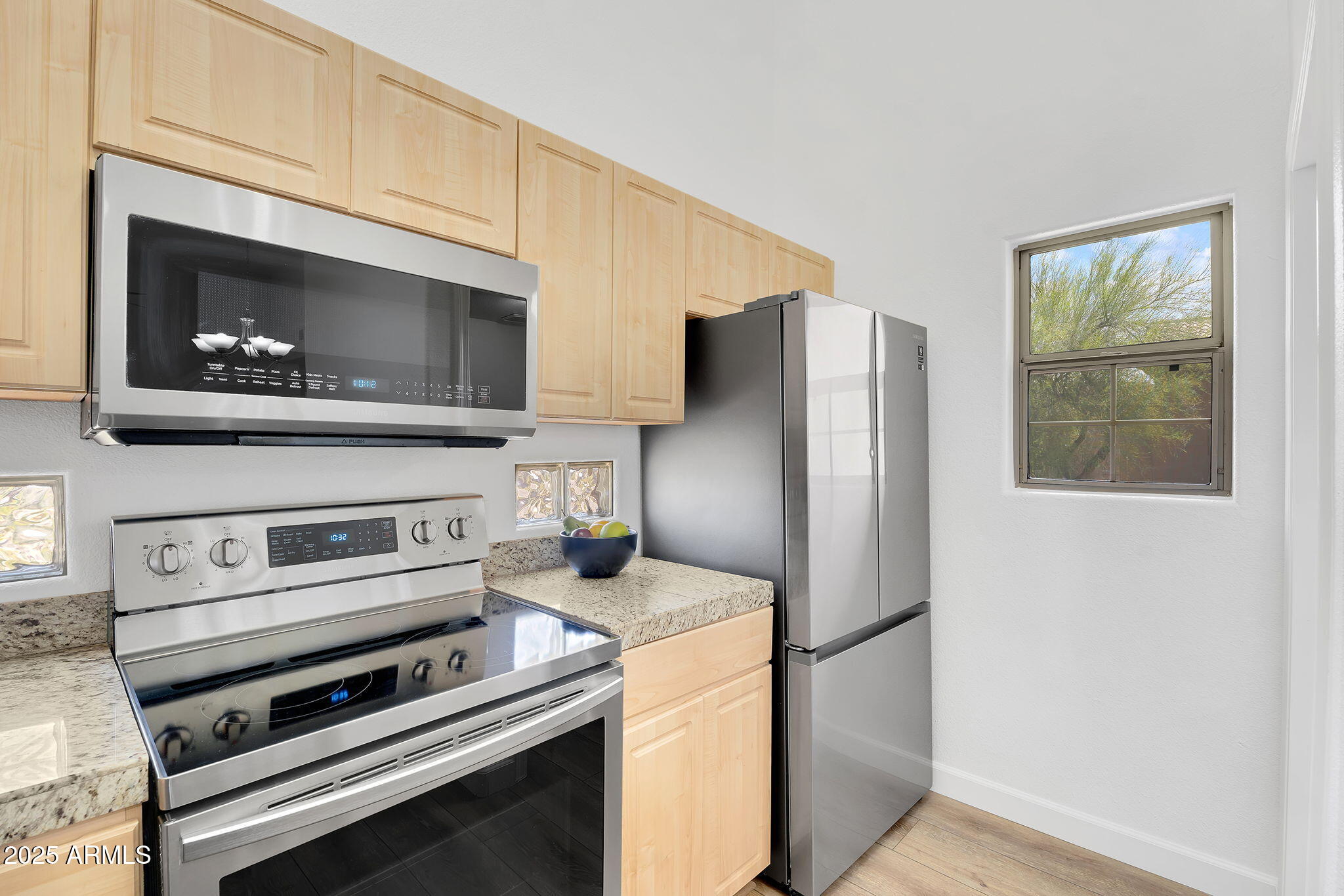20801 N 90TH Place 271