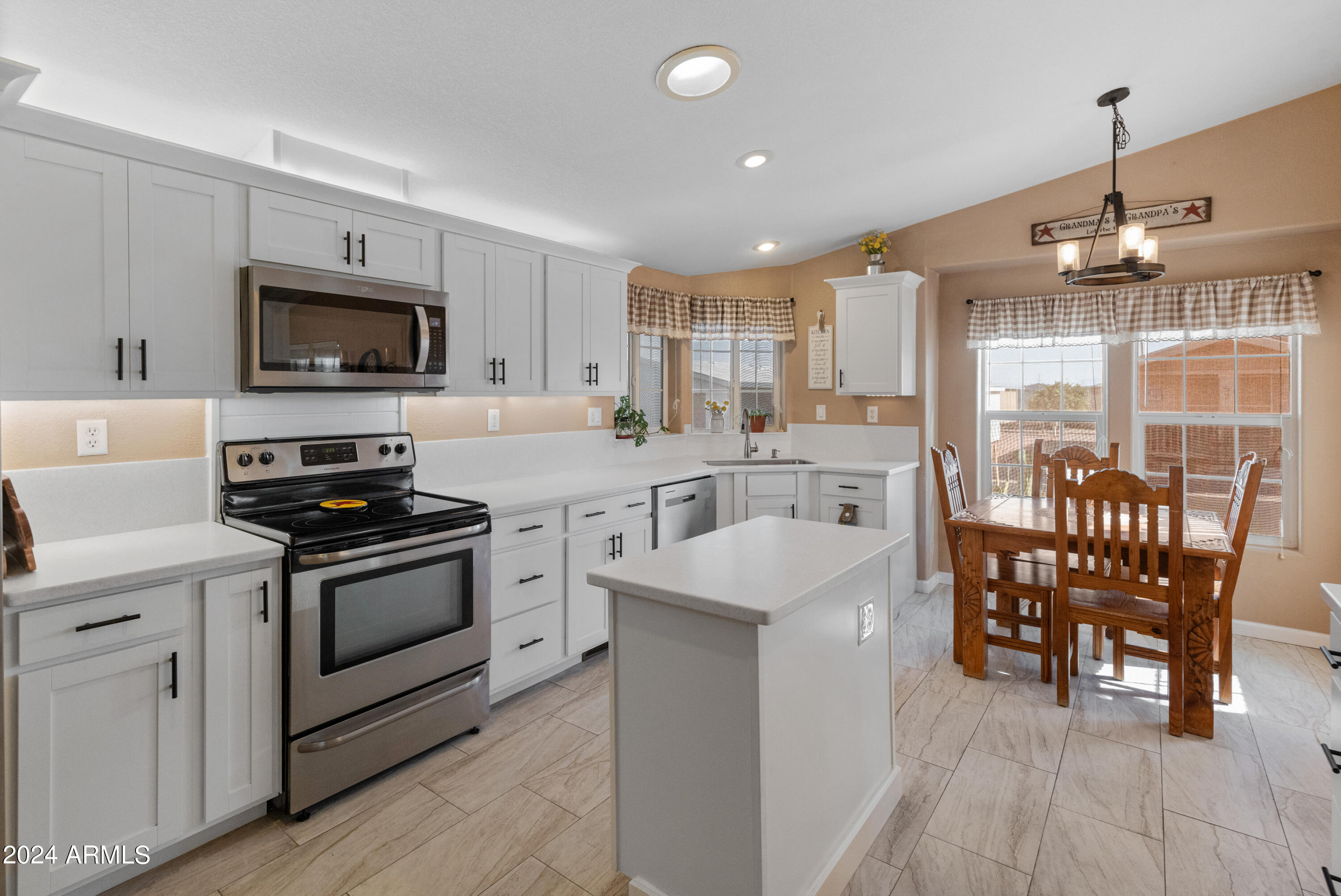 11596 W SIERRA DAWN Boulevard 377