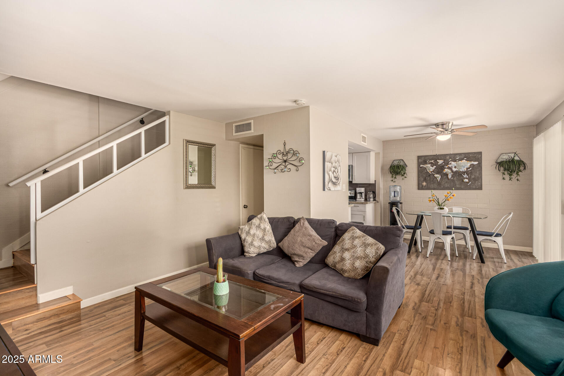 8532 E PORTLAND Street