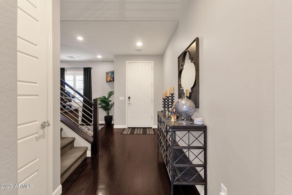 Photo of 4131 S Pecan Drive, Chandler, AZ 85248 (MLS # 6959404)