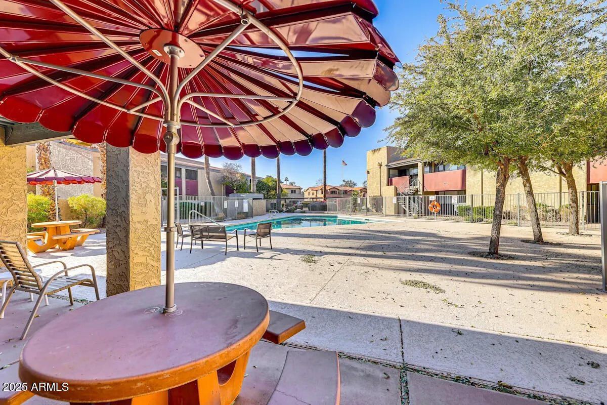 1730 W EMELITA Avenue 1032