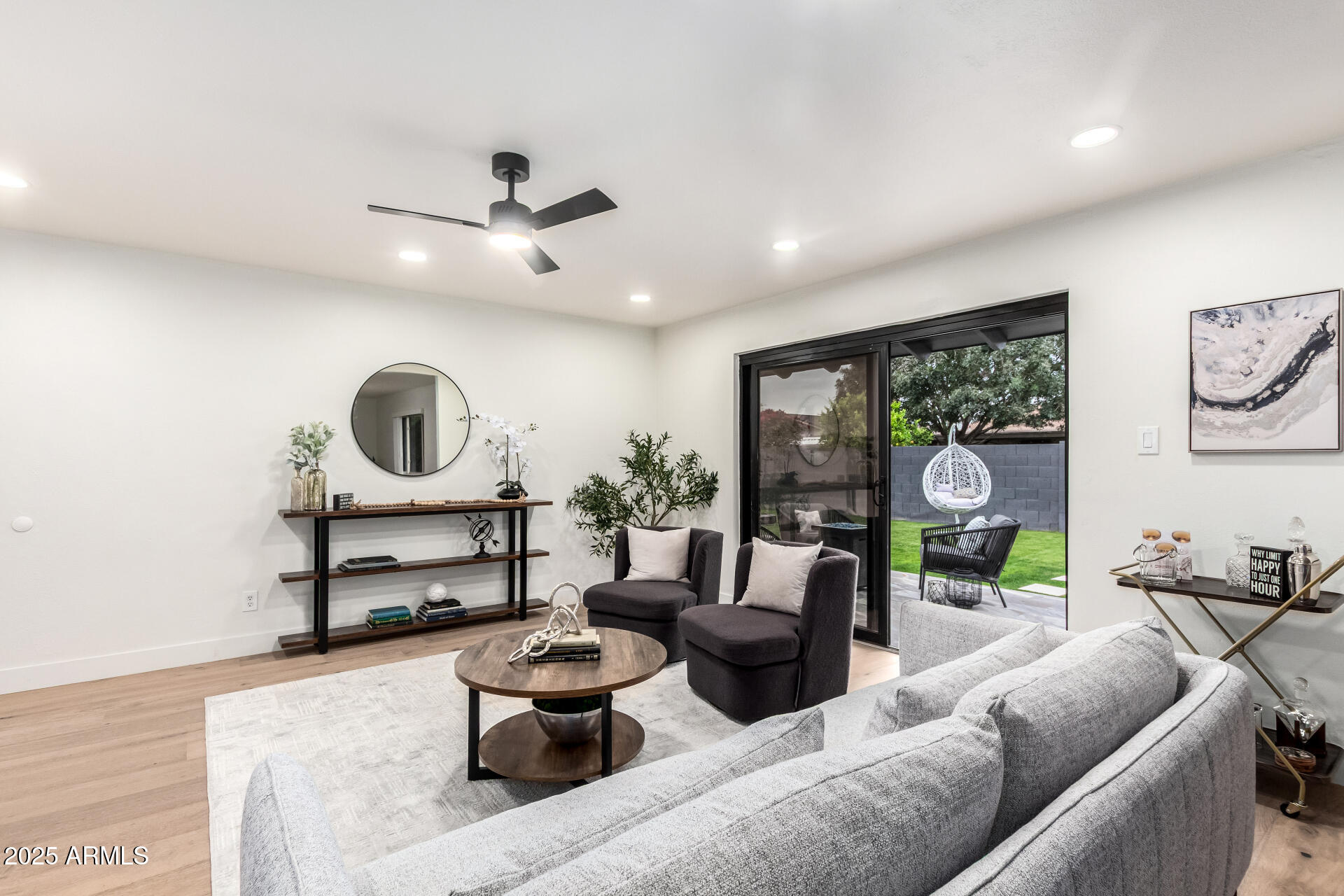 8252 E Heatherbrae Avenue