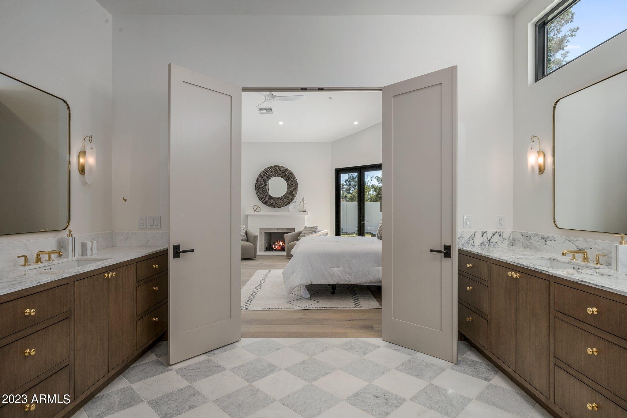 SCOTTSDALE COUNTRY CLUB EAST 9 - Residential
