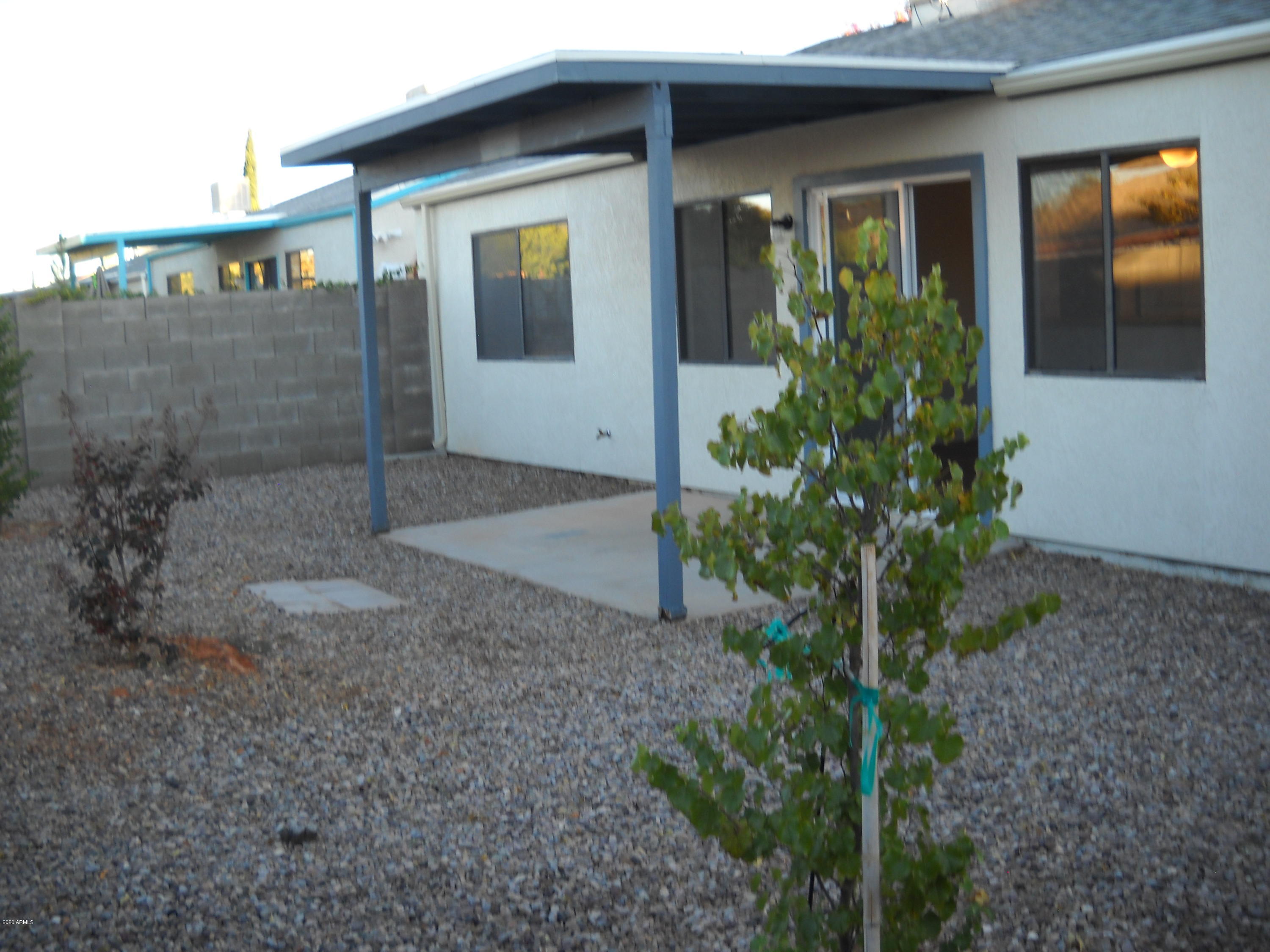 LONDON SQUARE UNIT 2 - Residential