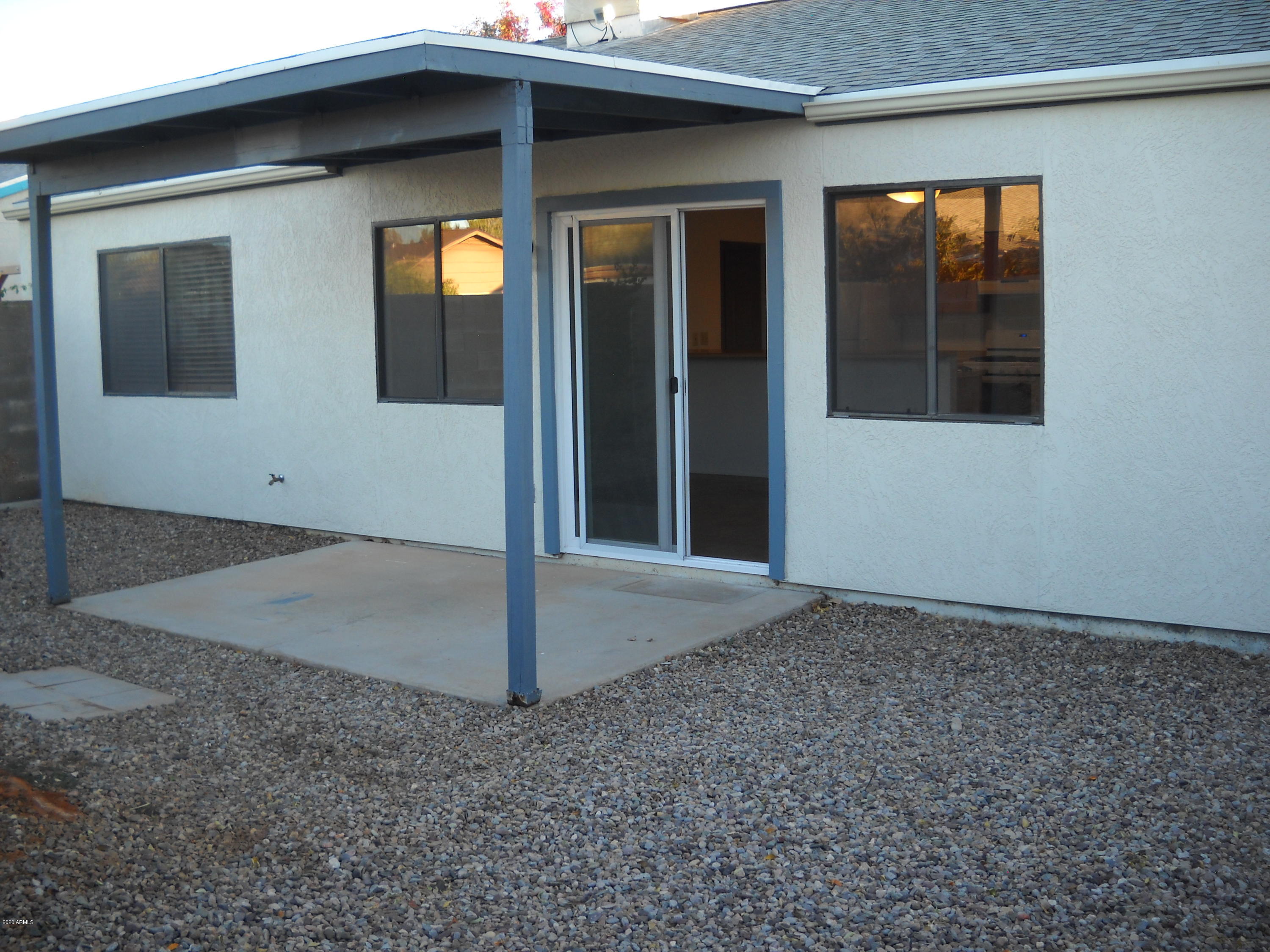 LONDON SQUARE UNIT 2 - Residential