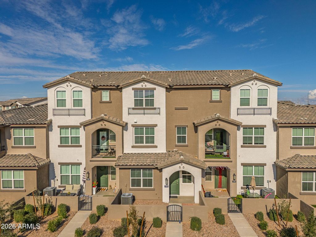 Photo of 1255 N Arizona Avenue #1193, Chandler, AZ 85225 (MLS # 6963435)