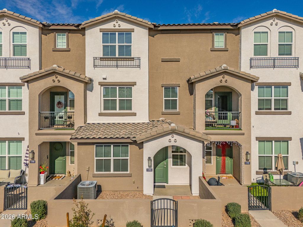 Photo of 1255 N Arizona Avenue #1193, Chandler, AZ 85225 (MLS # 6963435)