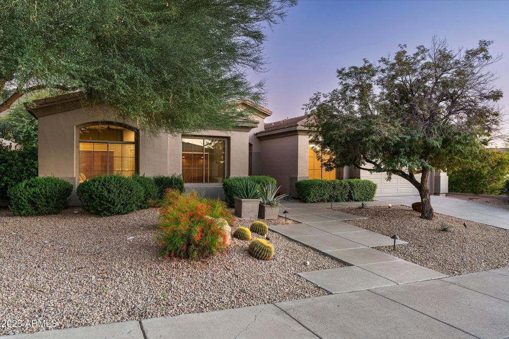 Photo of 11115 E Winchcomb Drive, Scottsdale, AZ 85255 (MLS # 6938610)
