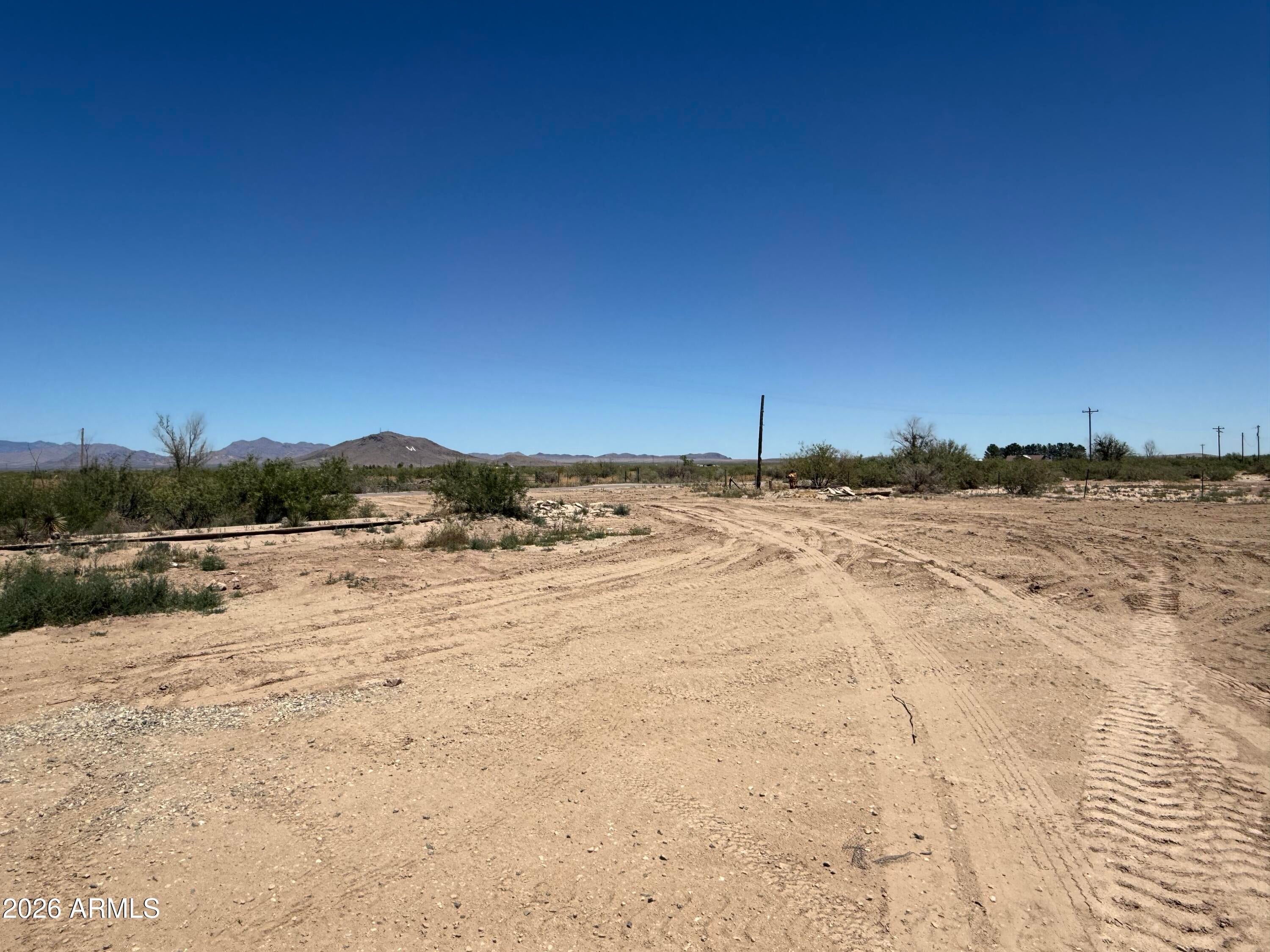 2135 W Old Stewart Road -