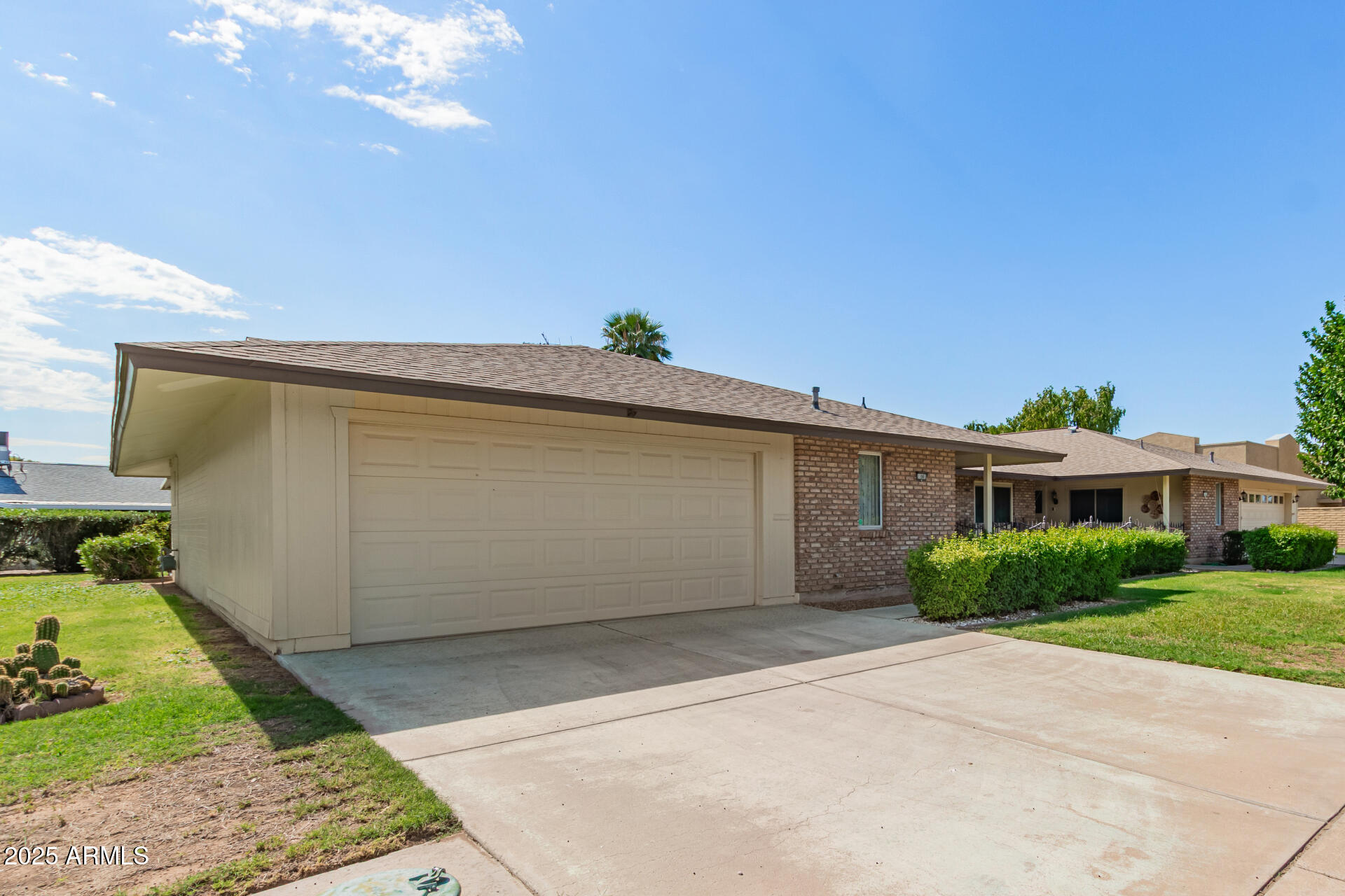 11001 W PEORIA Avenue