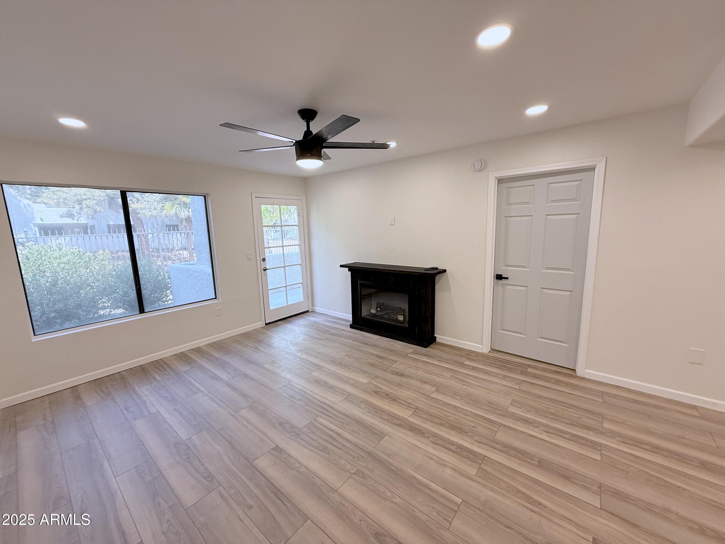 9990 N SCOTTSDALE Road 1018