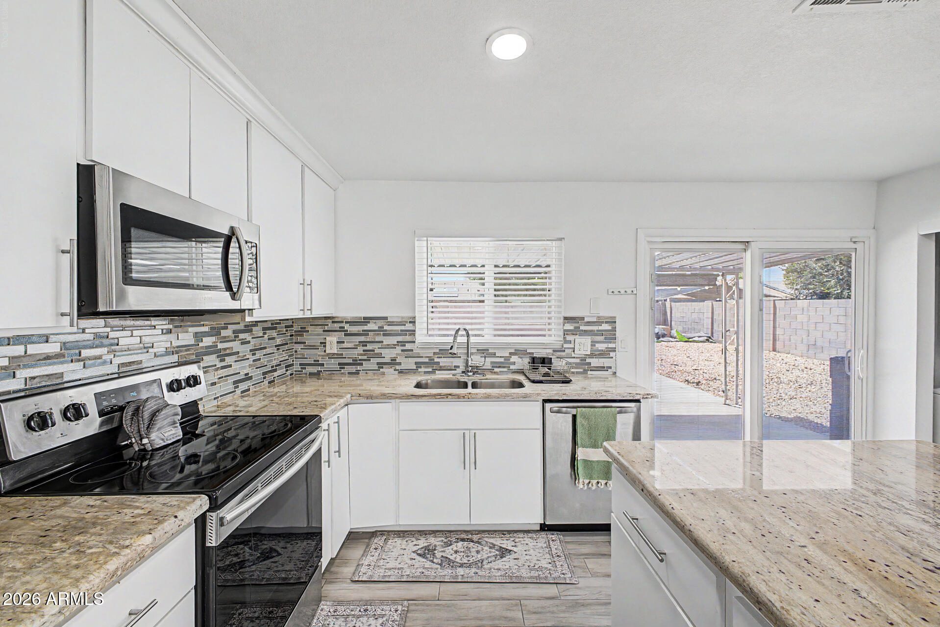 18004 N 33RD Drive