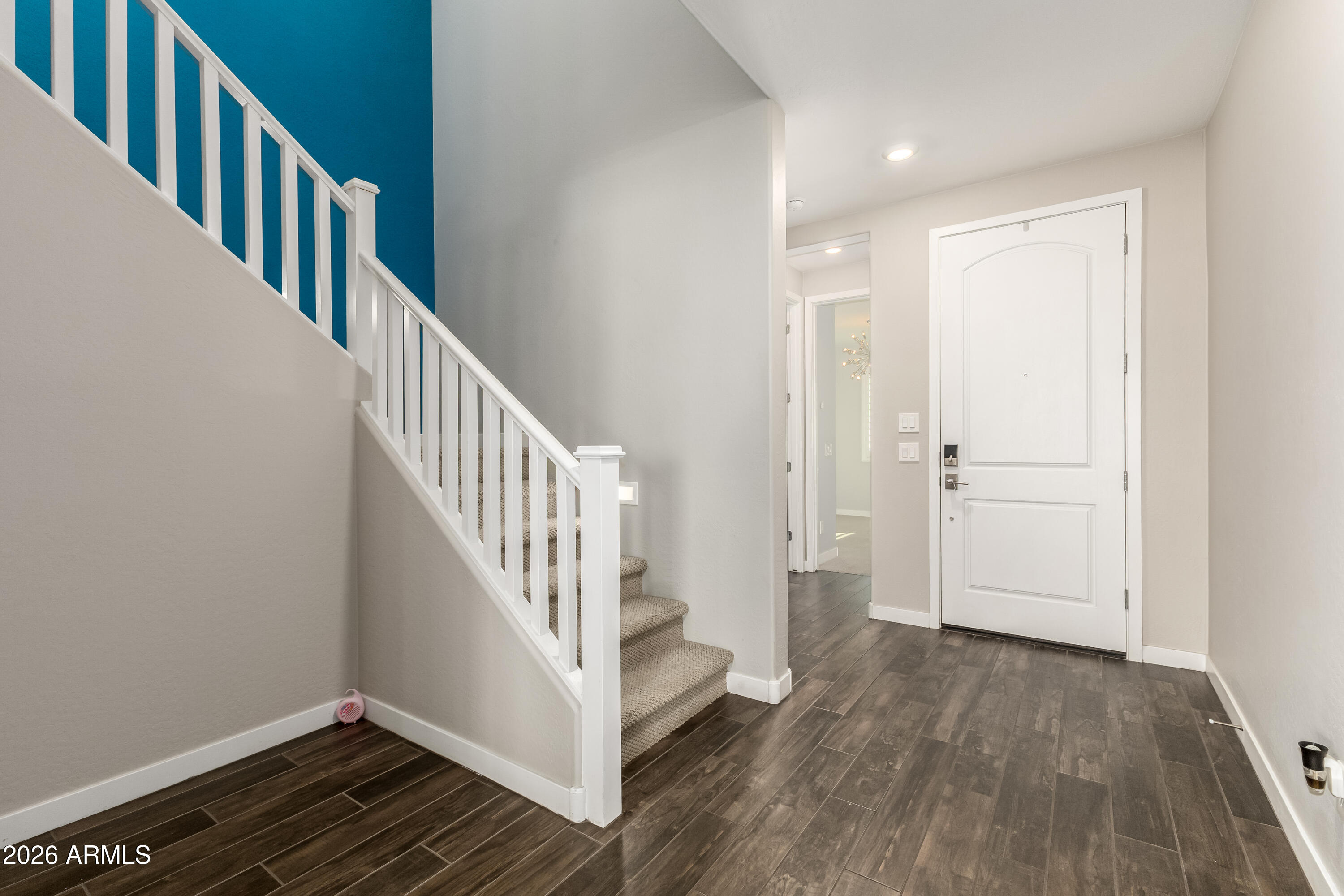 1100 E ARMSTRONG Way