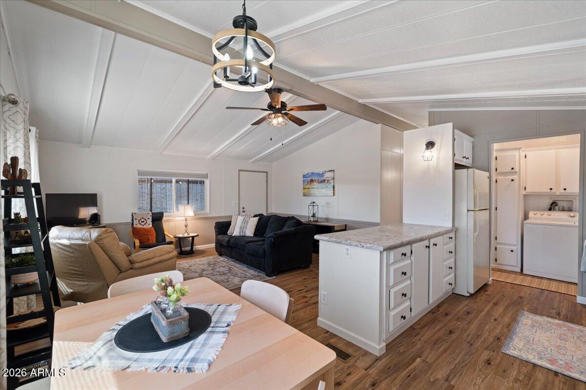 Brentwood Southern - Residential