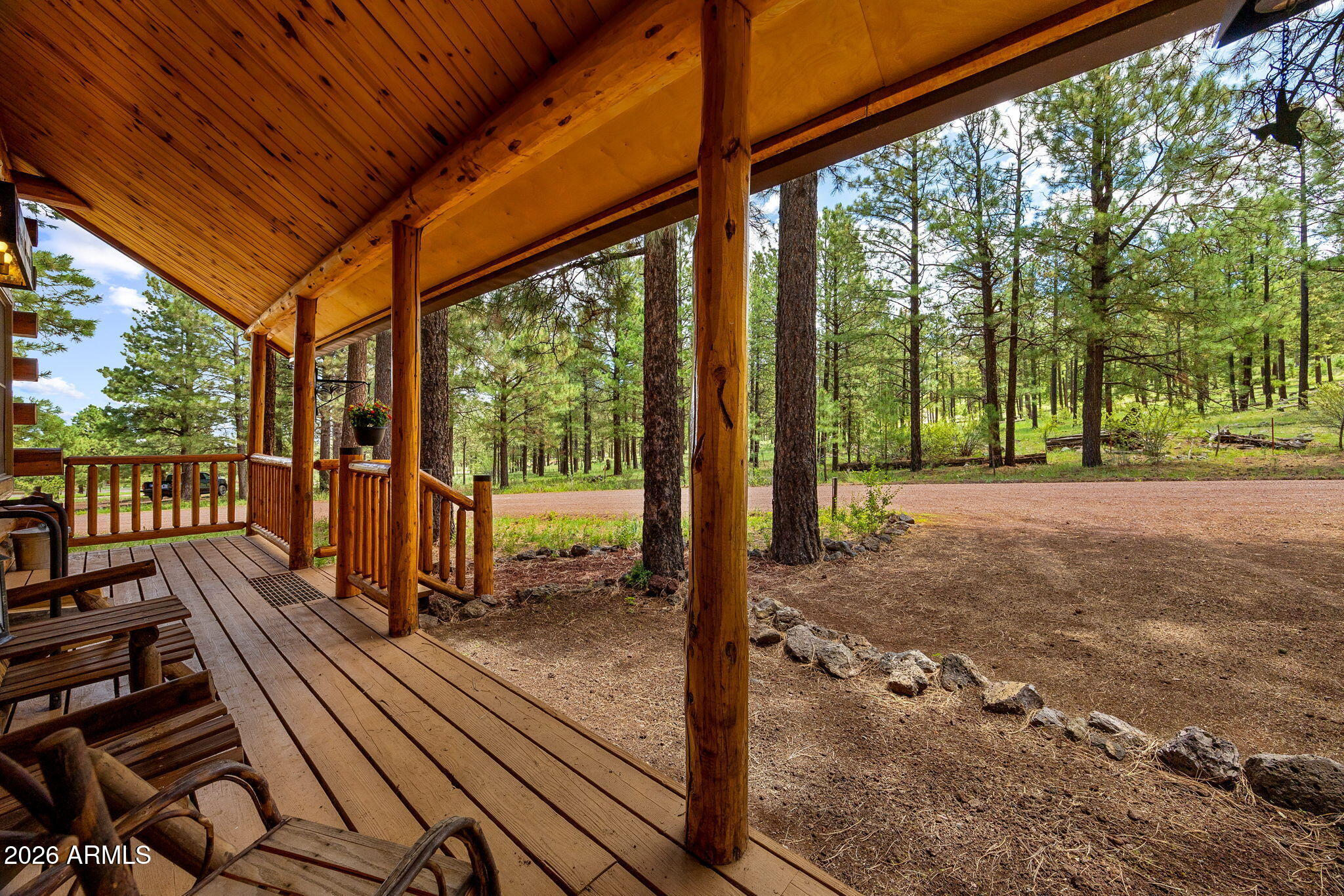 11 COUNTY ROAD N1333 --