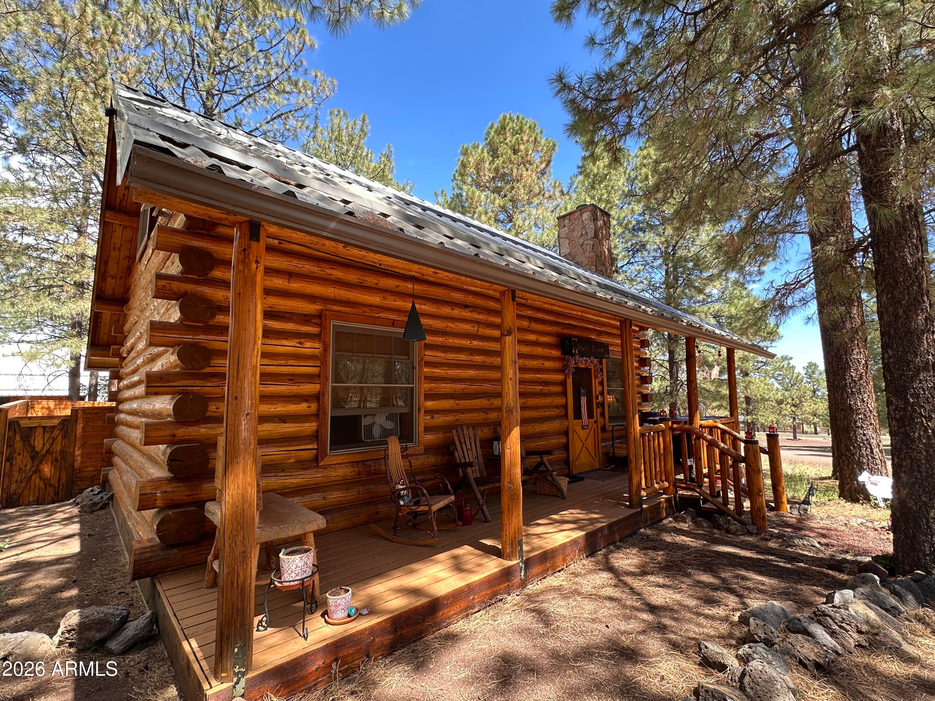 11 COUNTY ROAD N1333 --