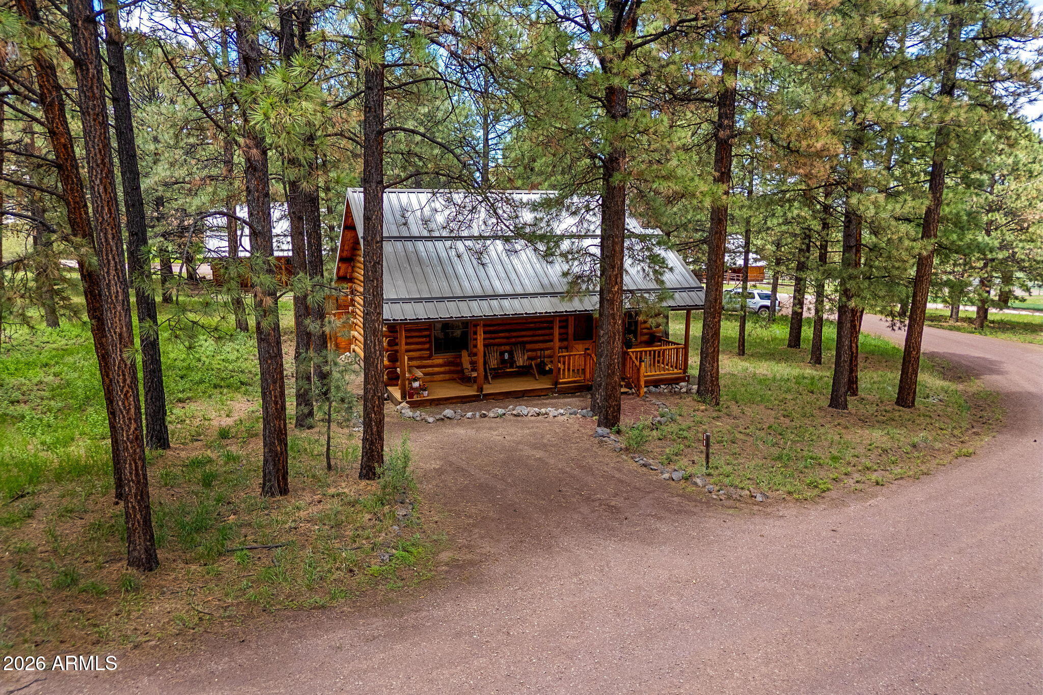 11 COUNTY ROAD N1333 --