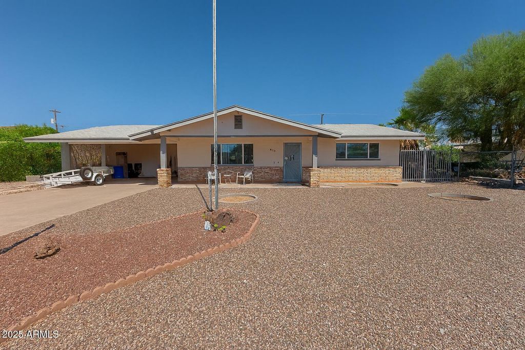 Photo of 610 E Estevan Avenue, Apache Junction, AZ 85119 (MLS # 6928451)