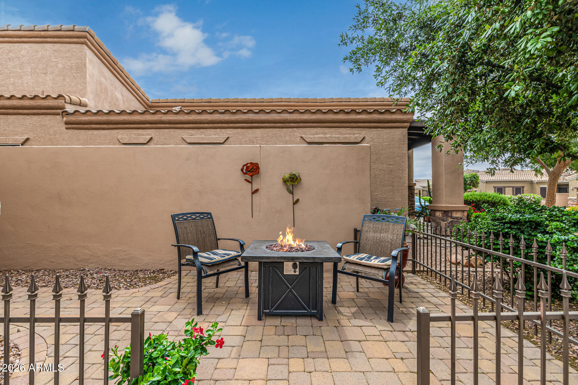 6202 E MCKELLIPS Road 297